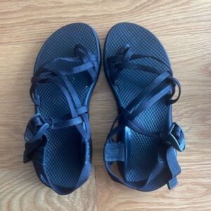 Black Chacos - Women’s 9